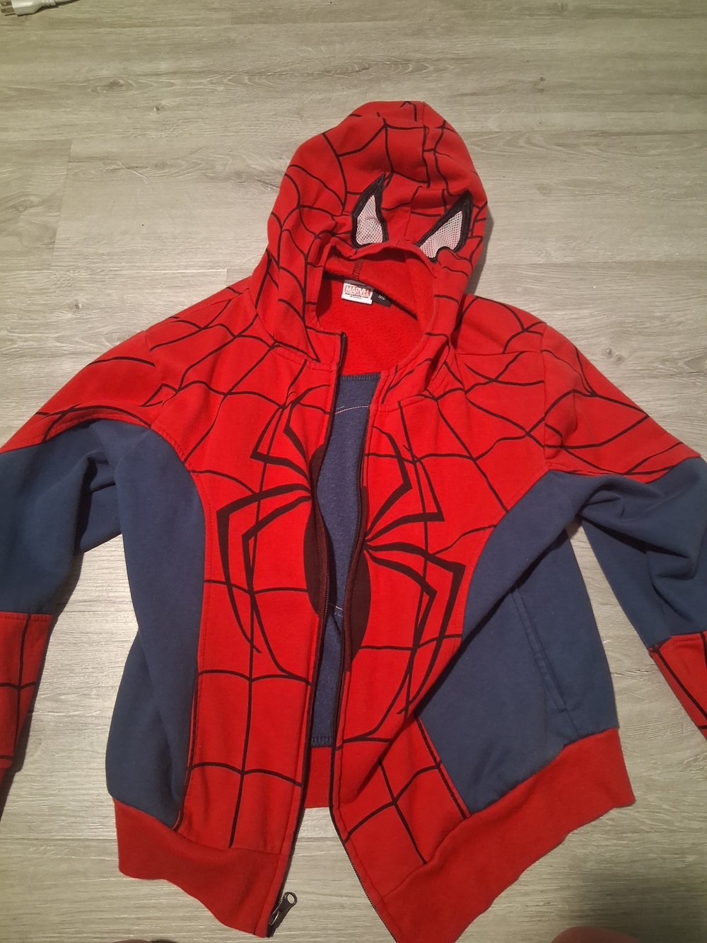 BUNDLE OF HOODIES.  14 HOODIES (ZUMIEZ, ADIDAS, ETC)